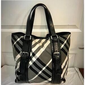 Burberry Black And White Nylon Nova Check Tote. ***EUC***